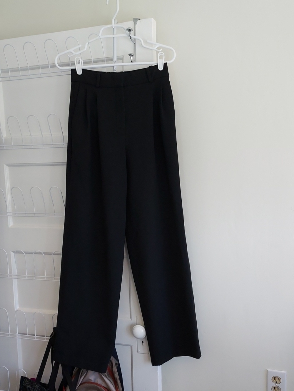 Babaton Wide-Leg Trousers Black